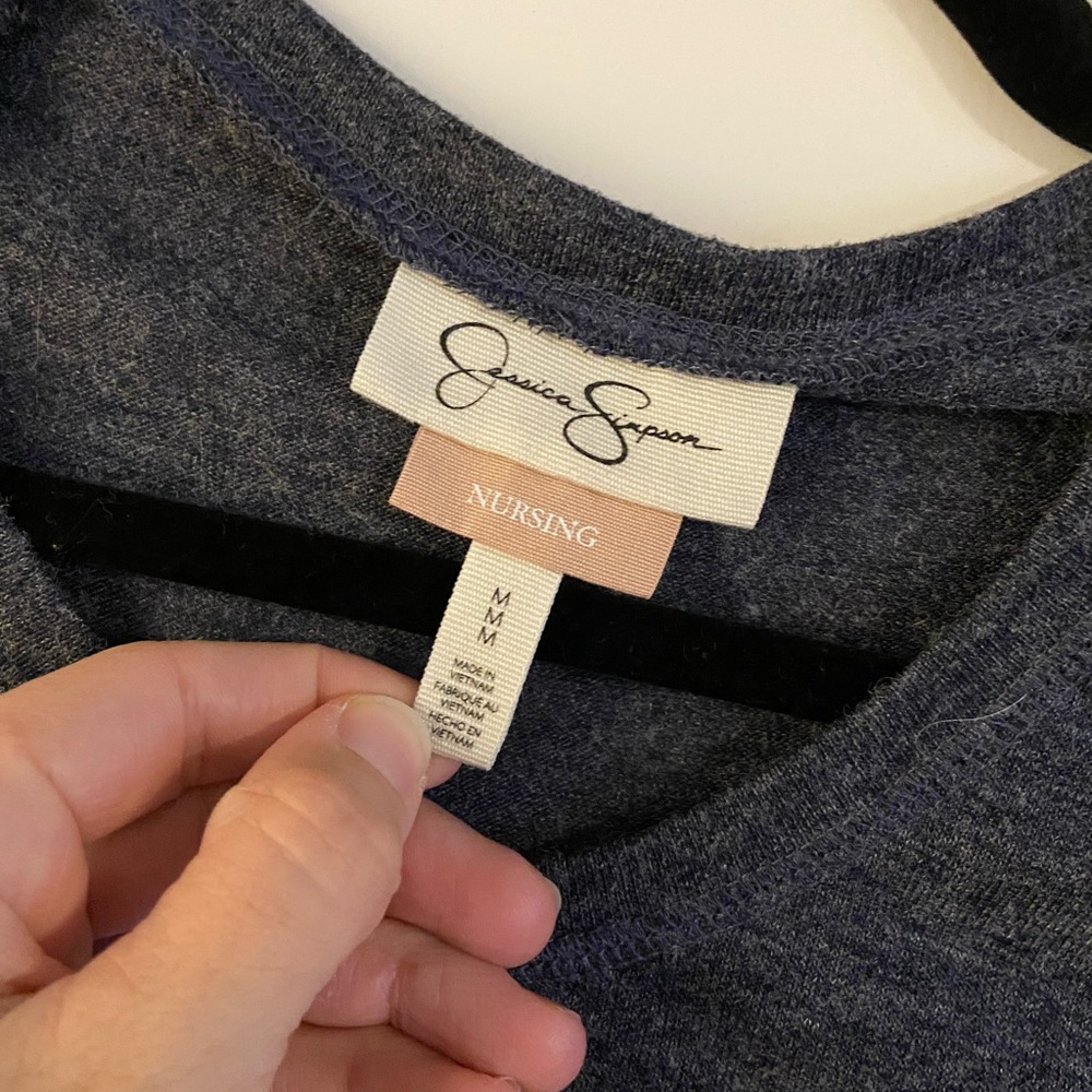 Jessica Simpson nursing top